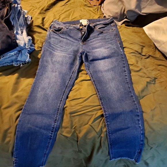 For the Republic denim - Picture 2 of 2